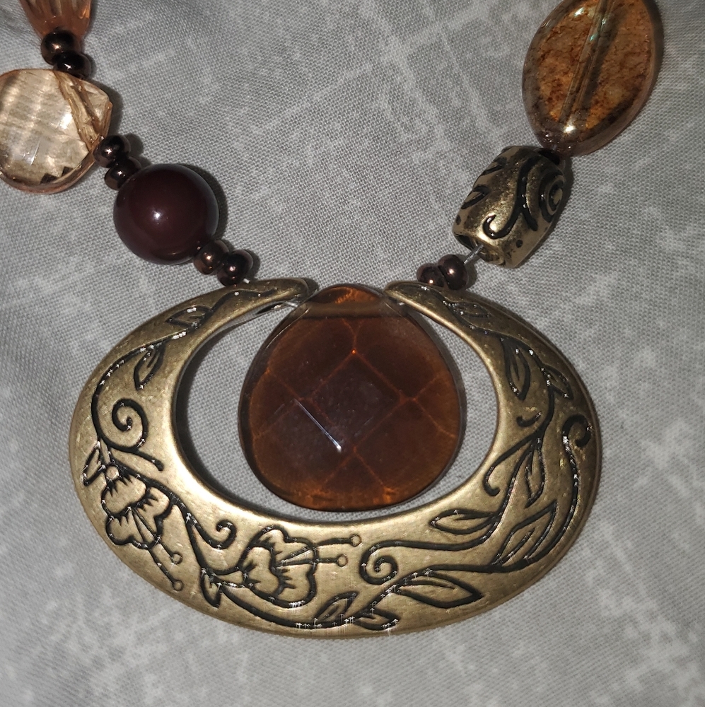 Premier Designs necklace & earrings - Picture 2 of 3